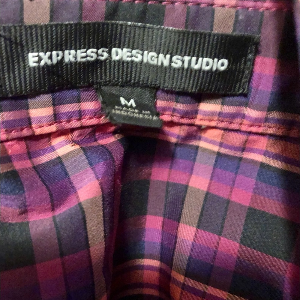 EXPRESS V~NECK PLAID STRETCH BLOUSE - Picture 9 of 13